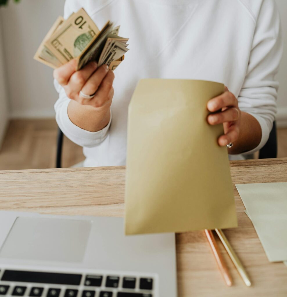 How-To-Start-a-Home-Based-Business-With-Little-Money