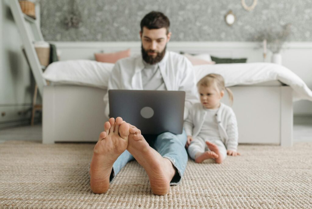 Legitimate-Work-at-Home-Jobs-for-Single-Parents